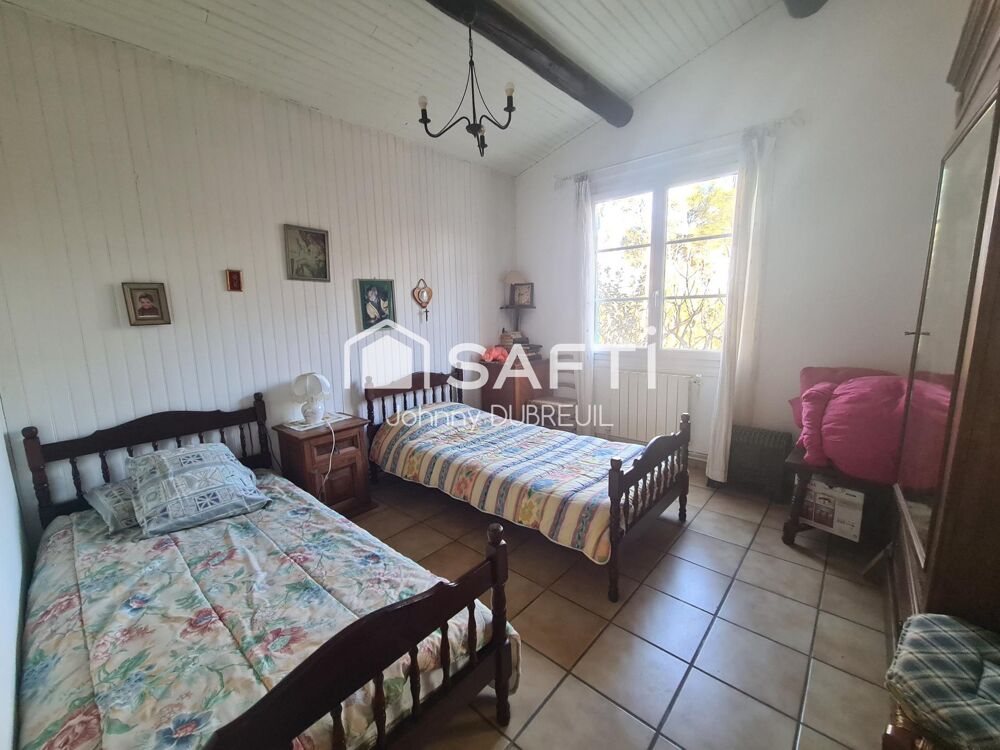 Vente Maison Pignans - Maison de plain-pied 70 m² sur un terrain de 2,5 ha, garage, annexes Pignans