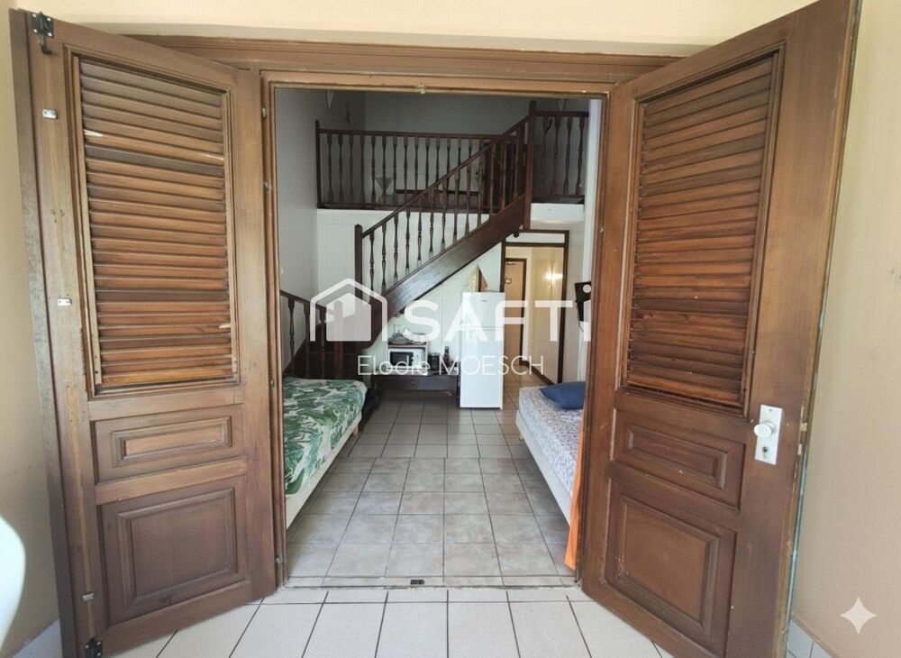 Vente Appartement T2 Duplex avec piscine situé à 5 min à pieds de la plage d'une des plus belle plage de l'ile ! Sainte-anne