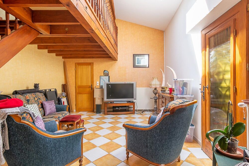 Vente Maison Maison en pierre de caractère à vendre (33240) – 228 m² – 5 chambres – Jardin – Axe Libourne / Saint-André-de-Cubzac La lande-de-fronsac
