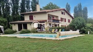  Maison � vendre 9 pi�ces 247 m�