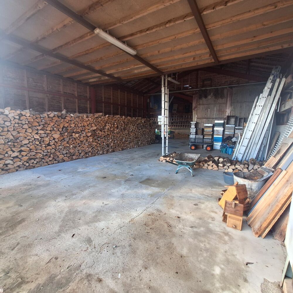 Vente Maison Propriété au calme avec dépendances et terrain, idéal pour un entrepreneur Saint-emiland
