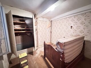  Maison  vendre 8 pices 220 m