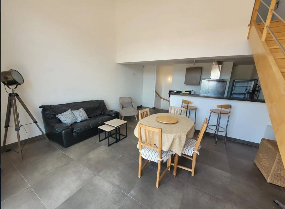 Vente Appartement Appartement 3 pièces terrasse stationnement La rochelle