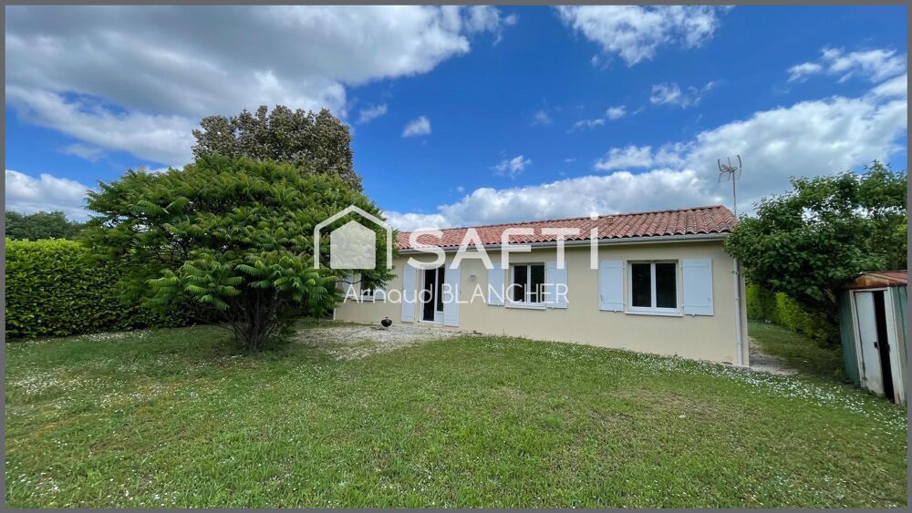 Vente Maison Pavillon plain-pied, grande pièce de vie, trois chambres, salle de bain, garage, jardin. Garat