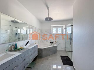  Maison � vendre 7 pi�ces 230 m�