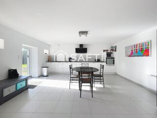  Maison à vendre 13 pièces 296 m²