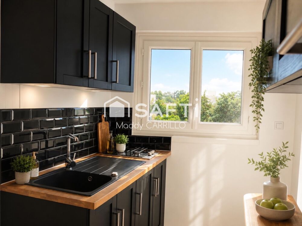 Vente Appartement Entre calme, lumière et vie de quartier : un dernier étage rare au cœur de Caudéran Bordeaux