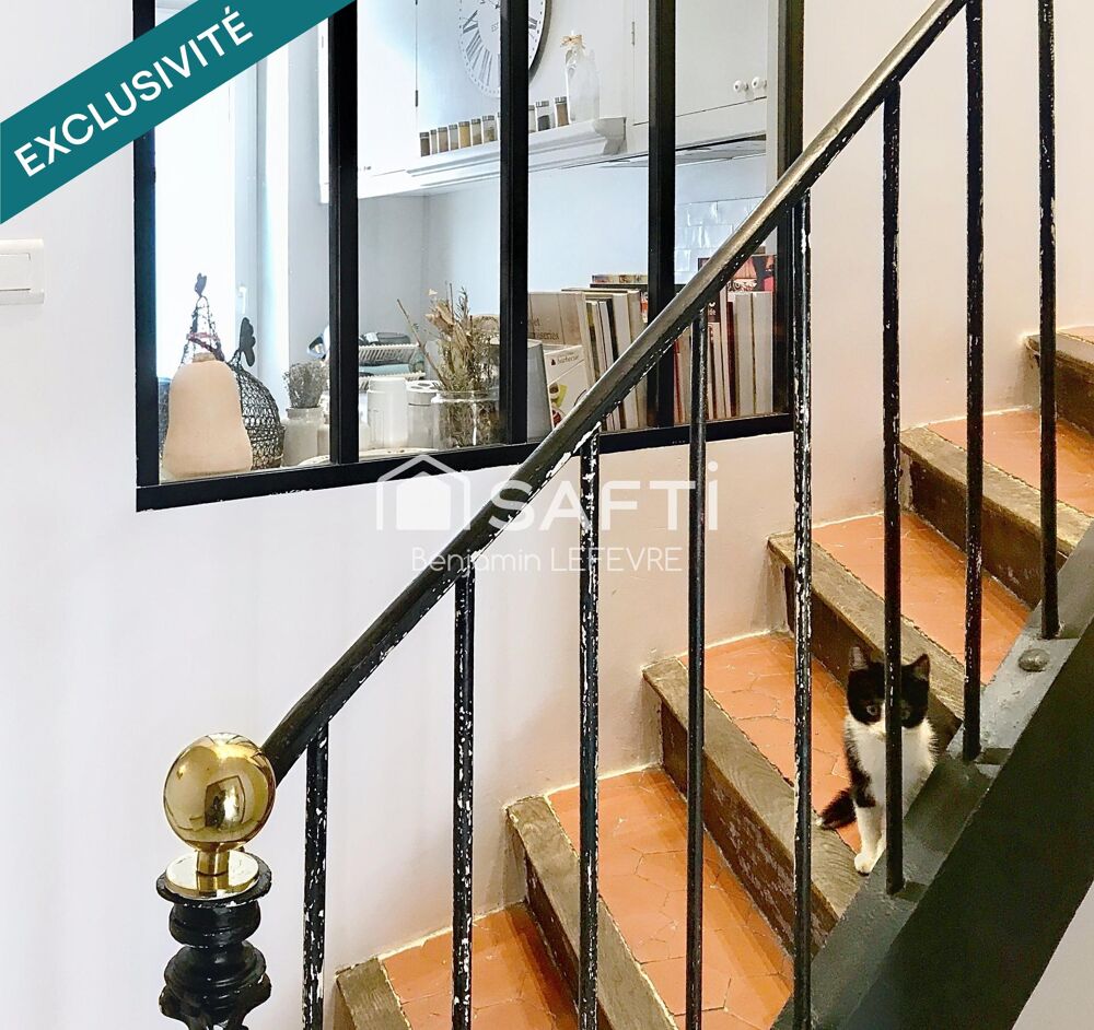 Vente Maison MAISON DE VILLE  SUR TROIS NIVEAUX AVEC COUR Marseille 16