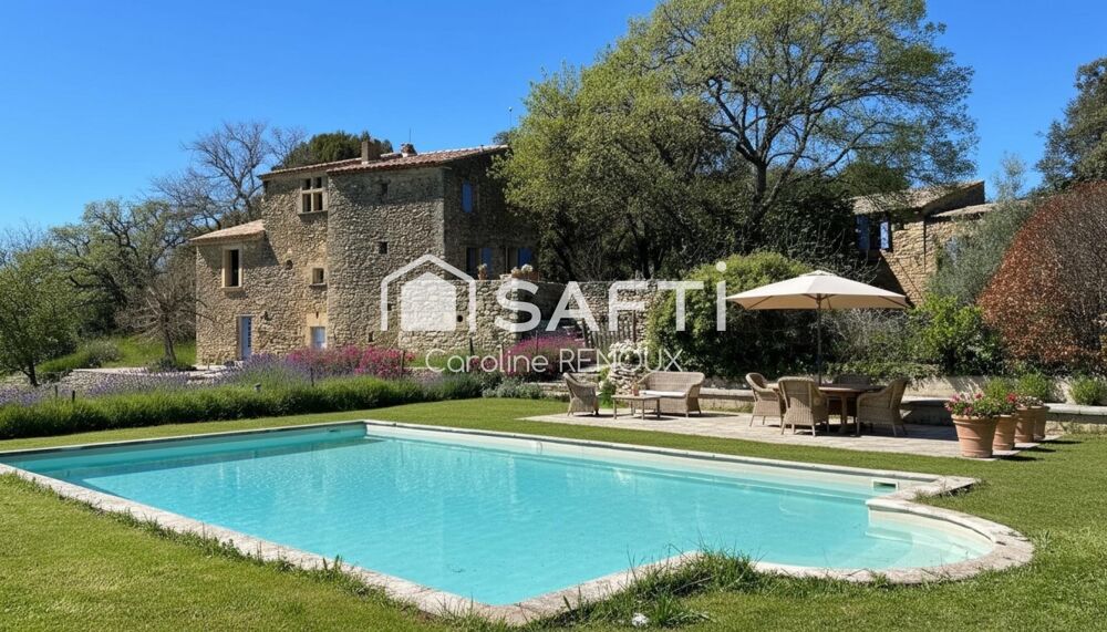 Propriété dexception avec vue Sainte-Victoire  2 habitations  4,5 ha  Luberon Sud