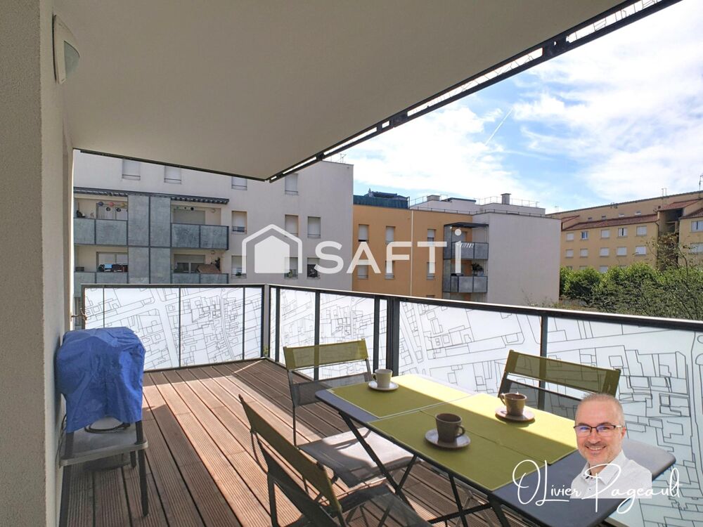 Vente Appartement Le confort du récent avec un balcon XXL Lyon 8