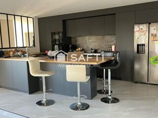  Maison à vendre 6 pièces 230 m²