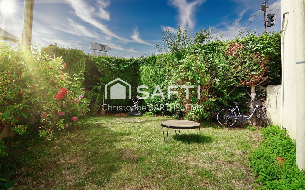 Vente Maison MAISON DE VILLE SAINT PIERRE LES ELBEUF AVEC PETIT JARDIN 3 CHAMBRES ET 1 BUREAU Saint-pierre-les-elbeuf