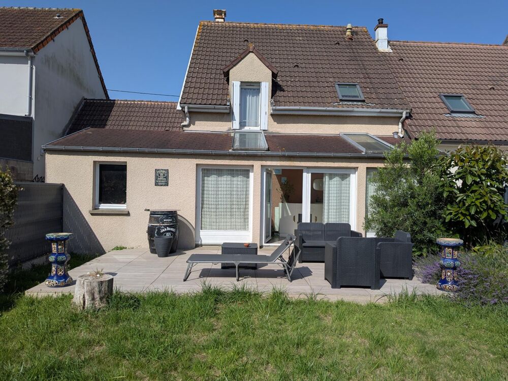 Vente Maison maison située dans un quartier très agréable . Tourlaville