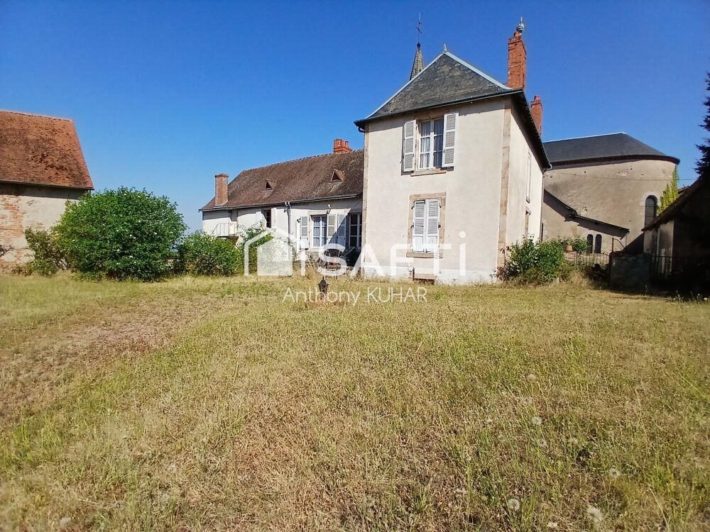 Maison 5 pièces 268 m² · à Saint-Caprais · 268 m² · 82 500 €