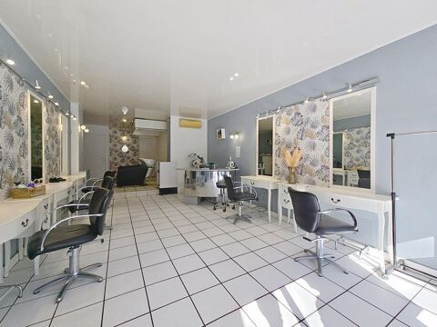 Opportunit&eacute; de reprise – Salon de coiffure mixte cl&eacute; en main 49500 17100 Saintes