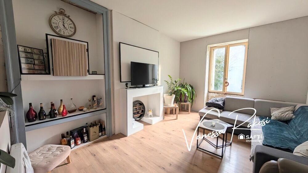 MAISON DE VILLE 105 M² 3 CHAMBRES GARAGE JARDIN ET DEPENDANCE
