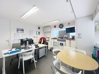  Immeuble à vendre 65 m²