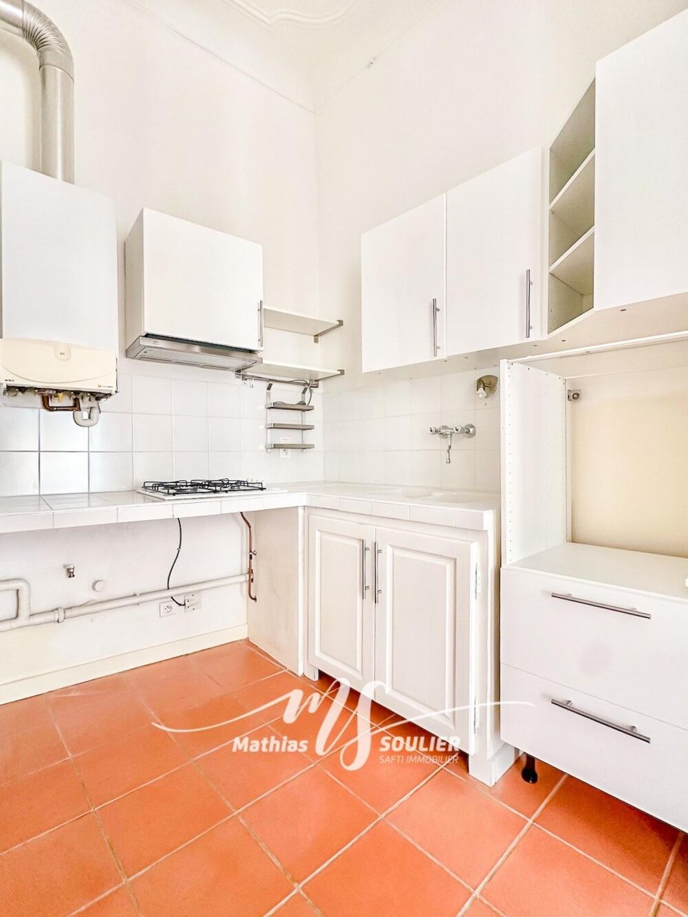 Vente Appartement Studio de 36.44 m² rue Thiers - Immeuble bourgeois Aix-en-provence