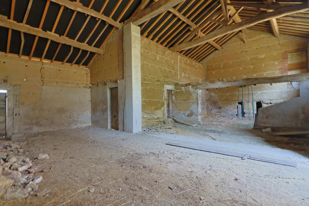 Maison à rénover - secteur St Nizier le Bouchoux