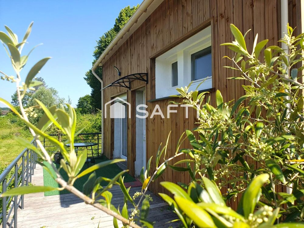 Cottage en bois au coeur de la nature