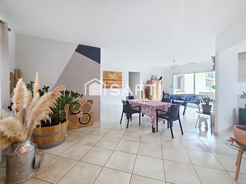 MAISON T6 PLAIN-PIED ET GRAND GARAGE