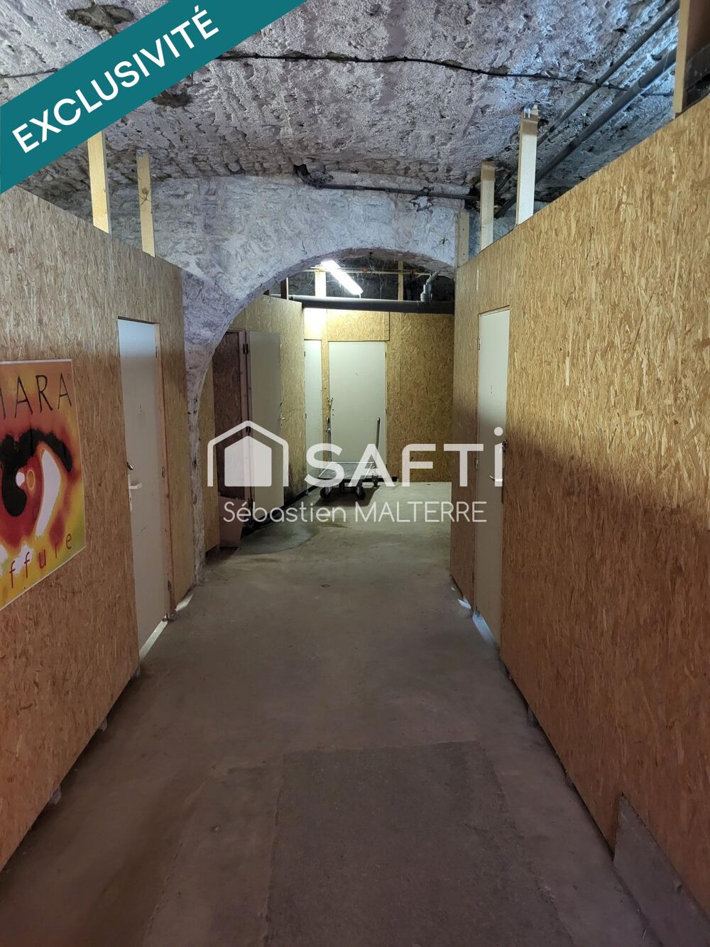 Vente Parking/Garage Exclusivité à CHALON SUR SAONE, lot de box loués. Chalon-sur-saone