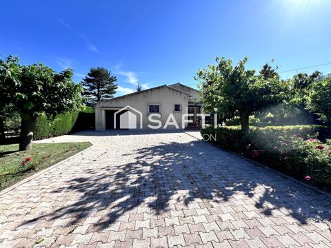   Maison  rnover avec grand terrain et piscine Maison - 5 pice(s) - 112 m