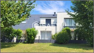  Maison � vendre 8 pi�ces 236 m�