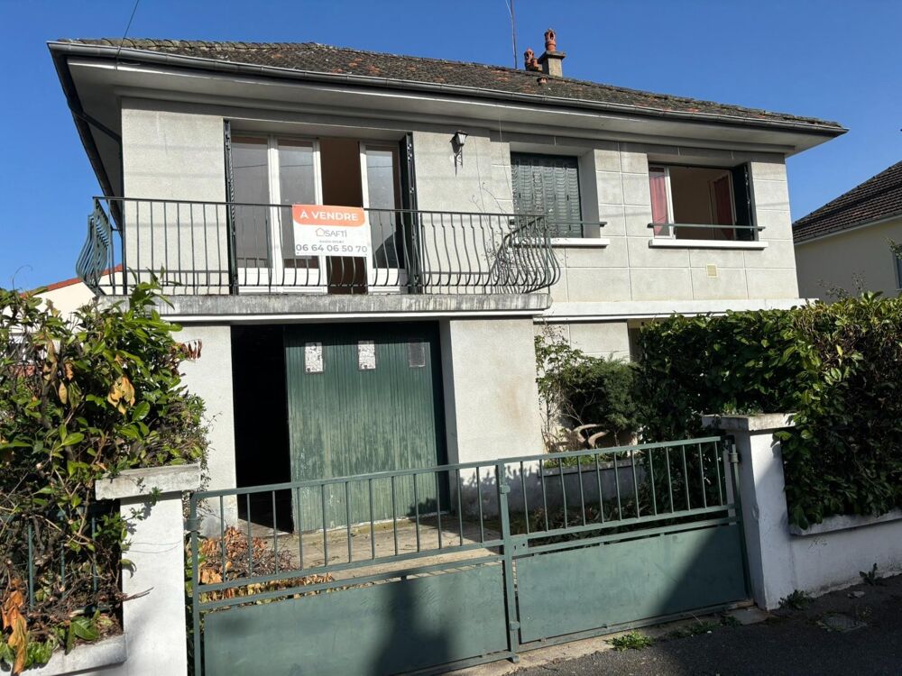 Vente Maison Maison des années 60 avec sous sol complet - Quartier résidentiel proche écoles et commerces Bellerive-sur-allier