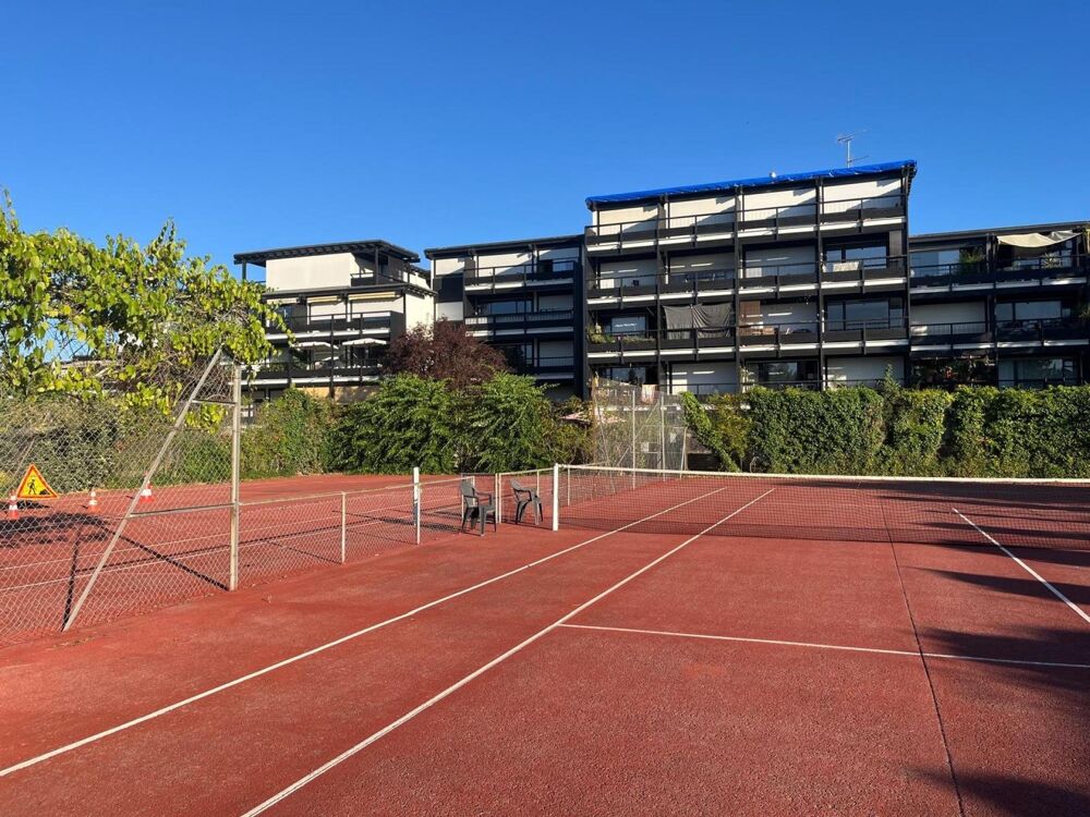 Au Hameau de Noailles, lumineux appartement de 81m² habitable avec terrasse privative et parking, clim réversible