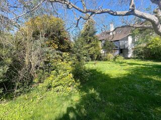  Maison  vendre 8 pices 230 m