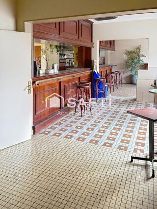  Immeuble � vendre 140 m�