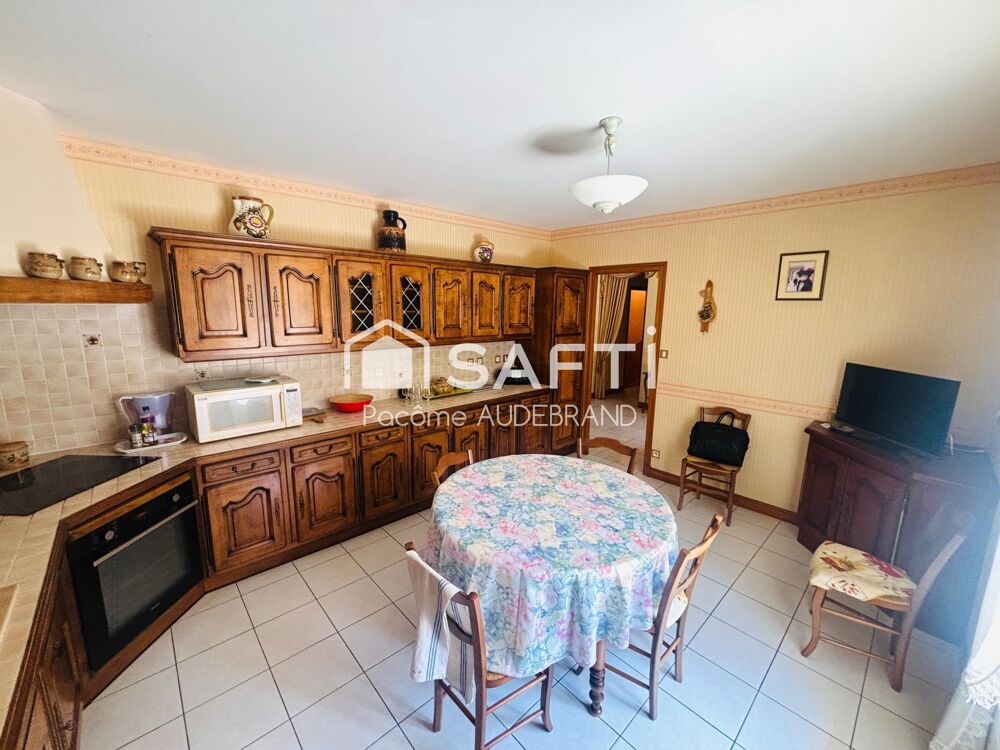 Vente Maison Pavillon 180m2, 5 chambres semi-enterré – Parthenay Parthenay