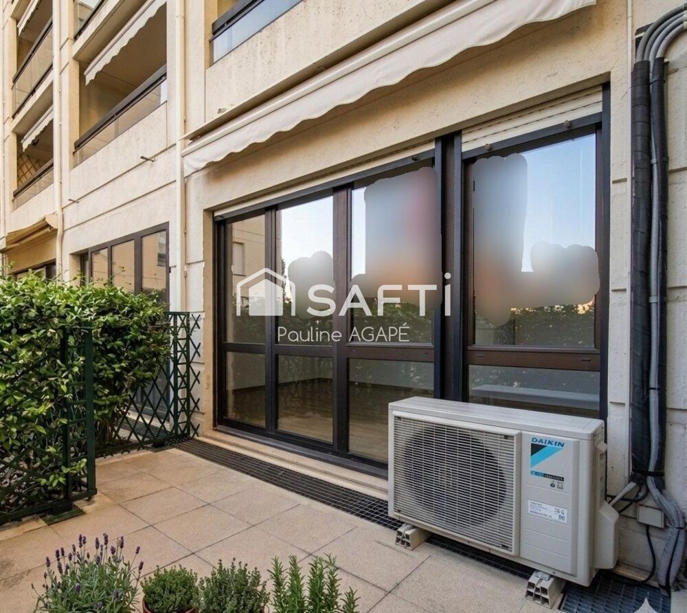Vente Appartement 34000 - APPARTEMENT CLIMATISÉ ET TERRASSE SÉCURISÉE Montpellier