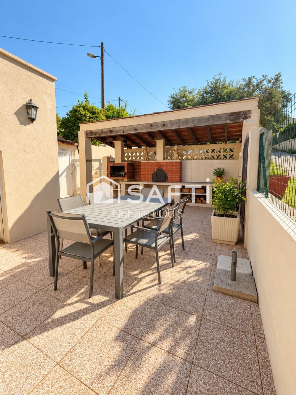 Vente Maison VILLA – PREMIÈRE LIGNE – LES PIEDS DANS L'EAU Vitrolles