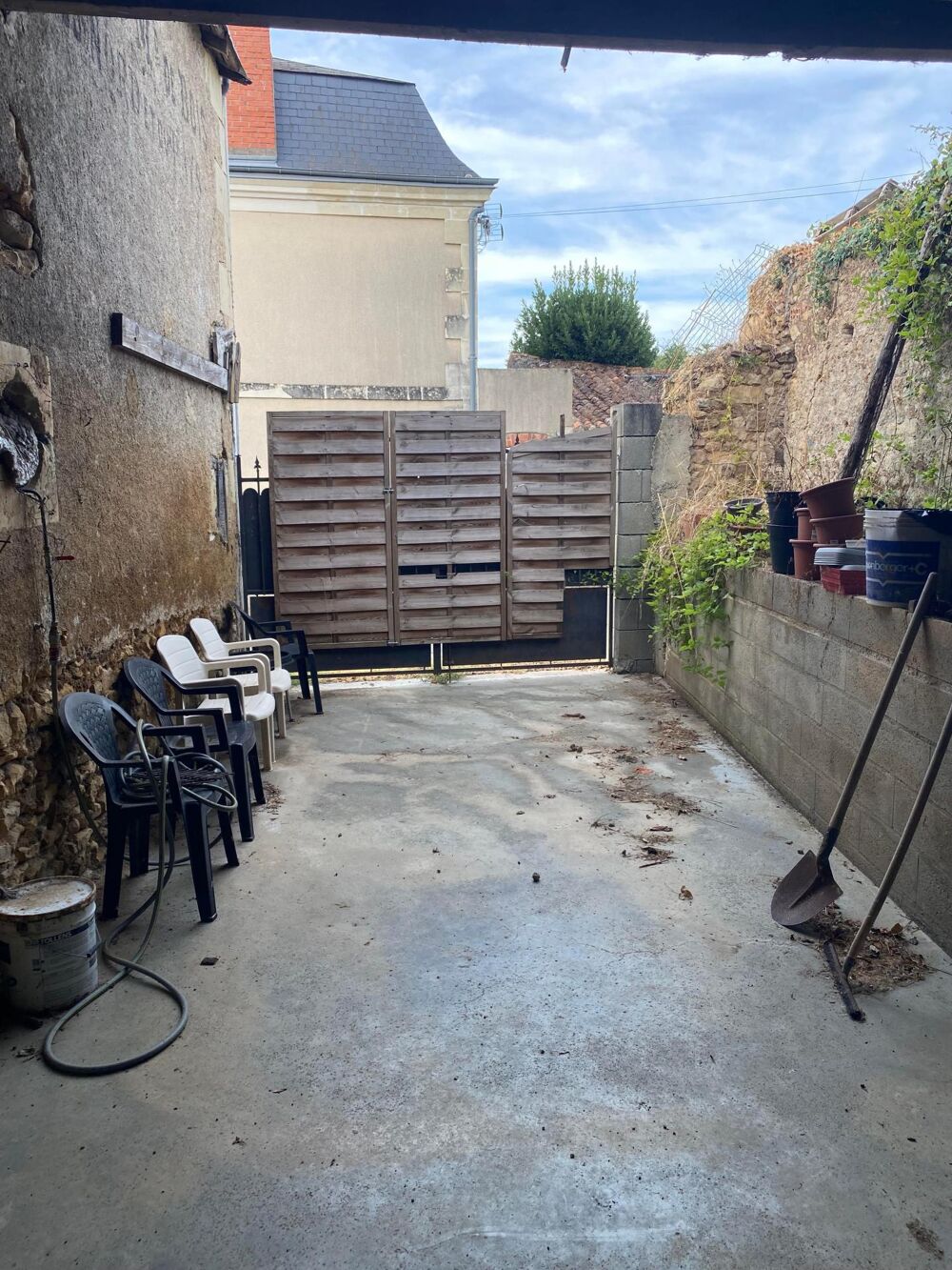 Vente Maison Maison de ville offrant de beaux potentiels Saint-jean-de-thouars