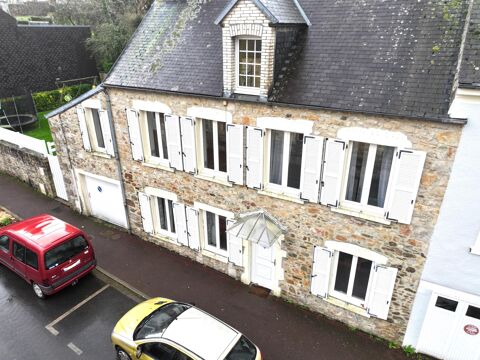   Maison de VILLE 159m2 avec JARDIN Maison - 8 pice(s) - 159 m