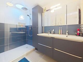  Maison � vendre 8 pi�ces 226 m�