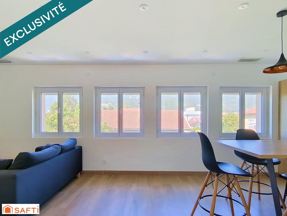 Vente Appartement Appartement 4 pièces rénové de 85m² - Dernier étage - 3 chambres - Climatisation Echirolles