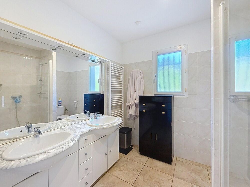 � vendre  Maison Saint-Rapha�l (83700)