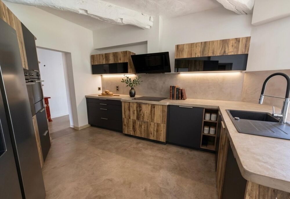 Vente Maison Propriété de caractère – 420 m² – Terrain de 2 300 m² – Piscine – Dépendance Puget-sur-argens