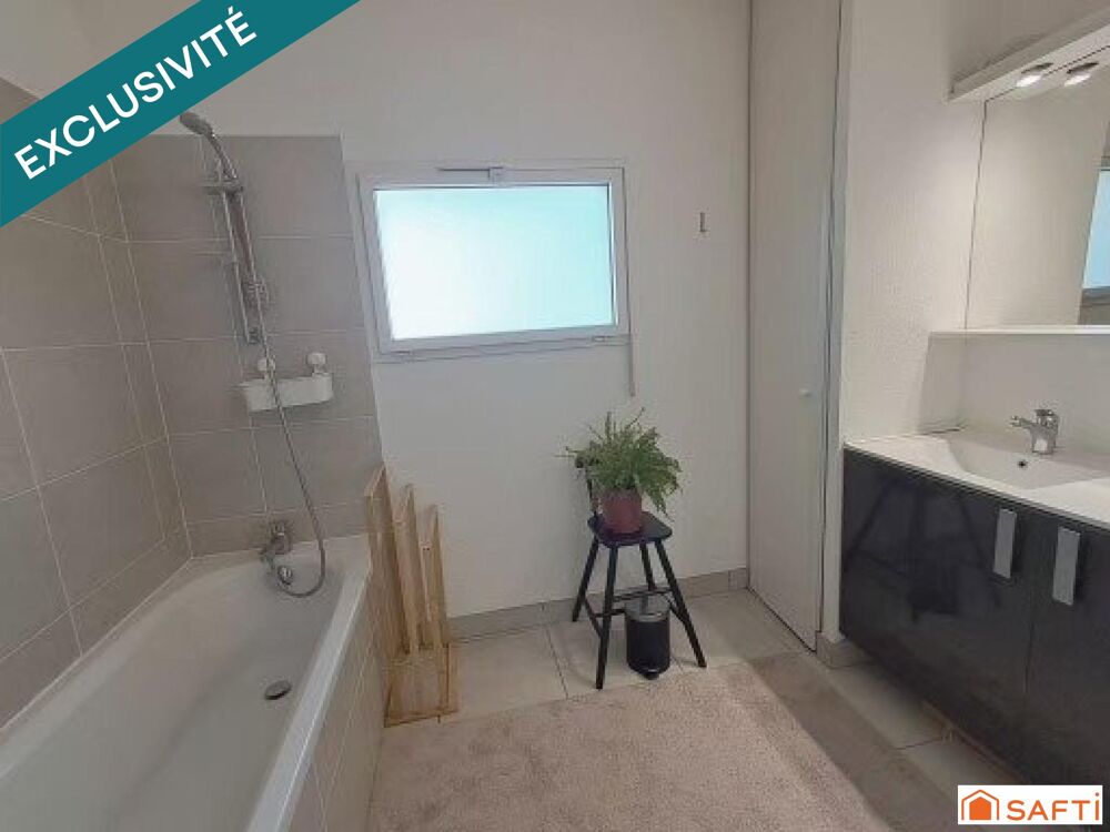 Beau T3 lumineux avec terrasse dans résidence sécurisé