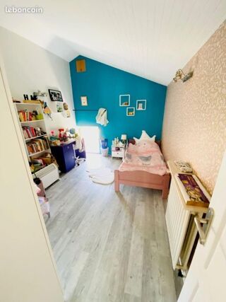  Maison à vendre 9 pièces 233 m²