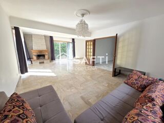  Maison  vendre 9 pices 192 m