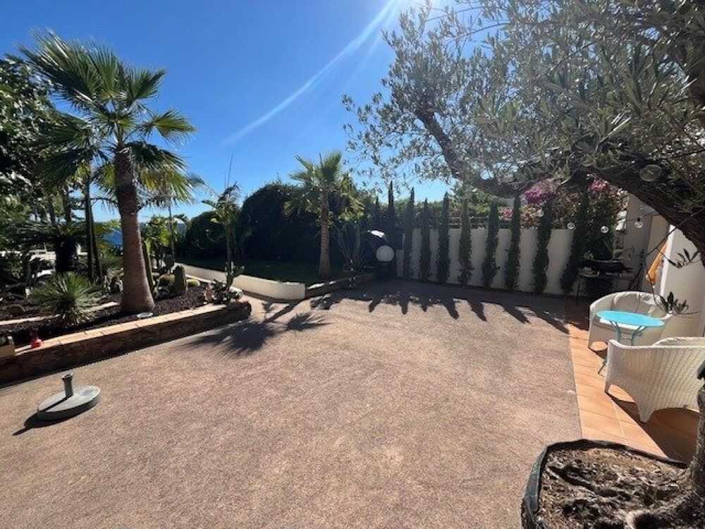  vendre  Appartement Saint-Raphal (83700)