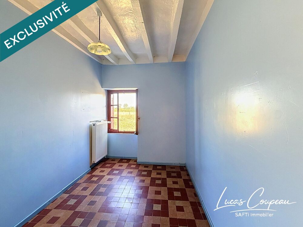 Vente Maison Maison à rénover avec 3 hectares Marigne