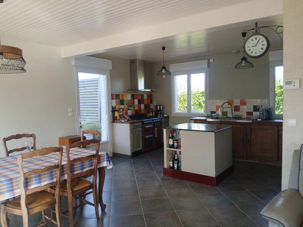 Vente Maison Maison individuelle de plain pied t 3/4 sur 2070 m2 Plounevez-moedec