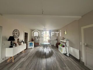  Immeuble � vendre 321 m�