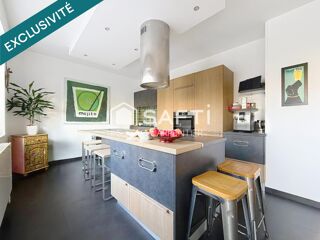  Maison � vendre 7 pi�ces 210 m�