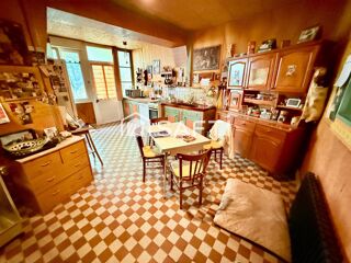  Maison  vendre 7 pices 197 m